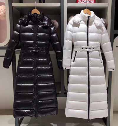 Moncler 蒙口HUDSON銀狐毛領鵝絨超長款羽絨服