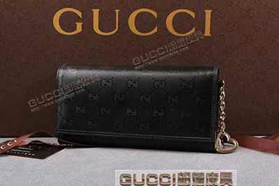 gucci 154185 黑光膠 古馳pvc錢包