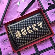 GUCCI古奇 不管是用料 做工 logo 鋼印 編碼 走線 每一個(gè)細(xì)節(jié)都將古馳的精彩內(nèi)涵表現(xiàn)得淋漓盡致 質(zhì)量保證 售后無(wú)擔(dān)憂 原廠材料！實(shí)物拍攝 質(zhì)量如圖可見(jiàn) 型號(hào)：510489尺寸：30*20*1