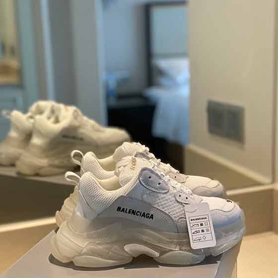 Balenciaga全球火爆復(fù)古慢跑鞋，巴黎世家老爹鞋官網(wǎng)價