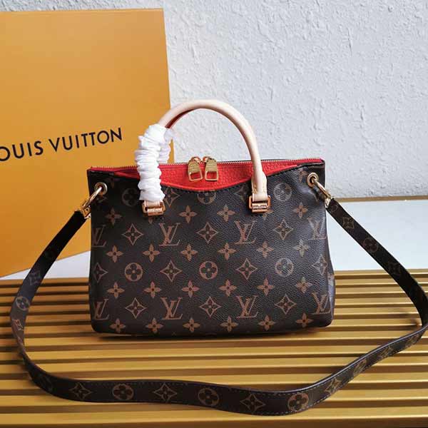 Louis Vuitton PallasBB手袋，時尚與實用并存，尺寸適中，獨具魅力