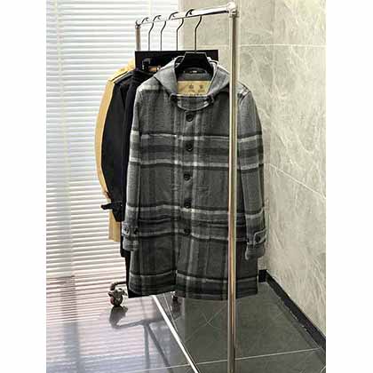 Burberry巴寶莉秋冬新品專柜休閑