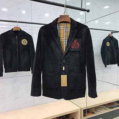 Burberry男士西服外套 巴寶莉男士西服定制胸前精工刺繡標識